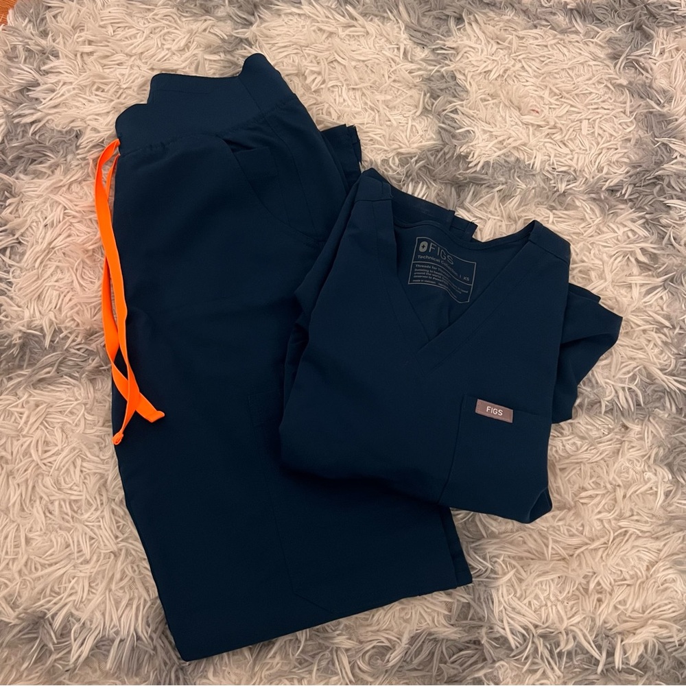 Figs Women’s XS Deep Reef Scrub Set